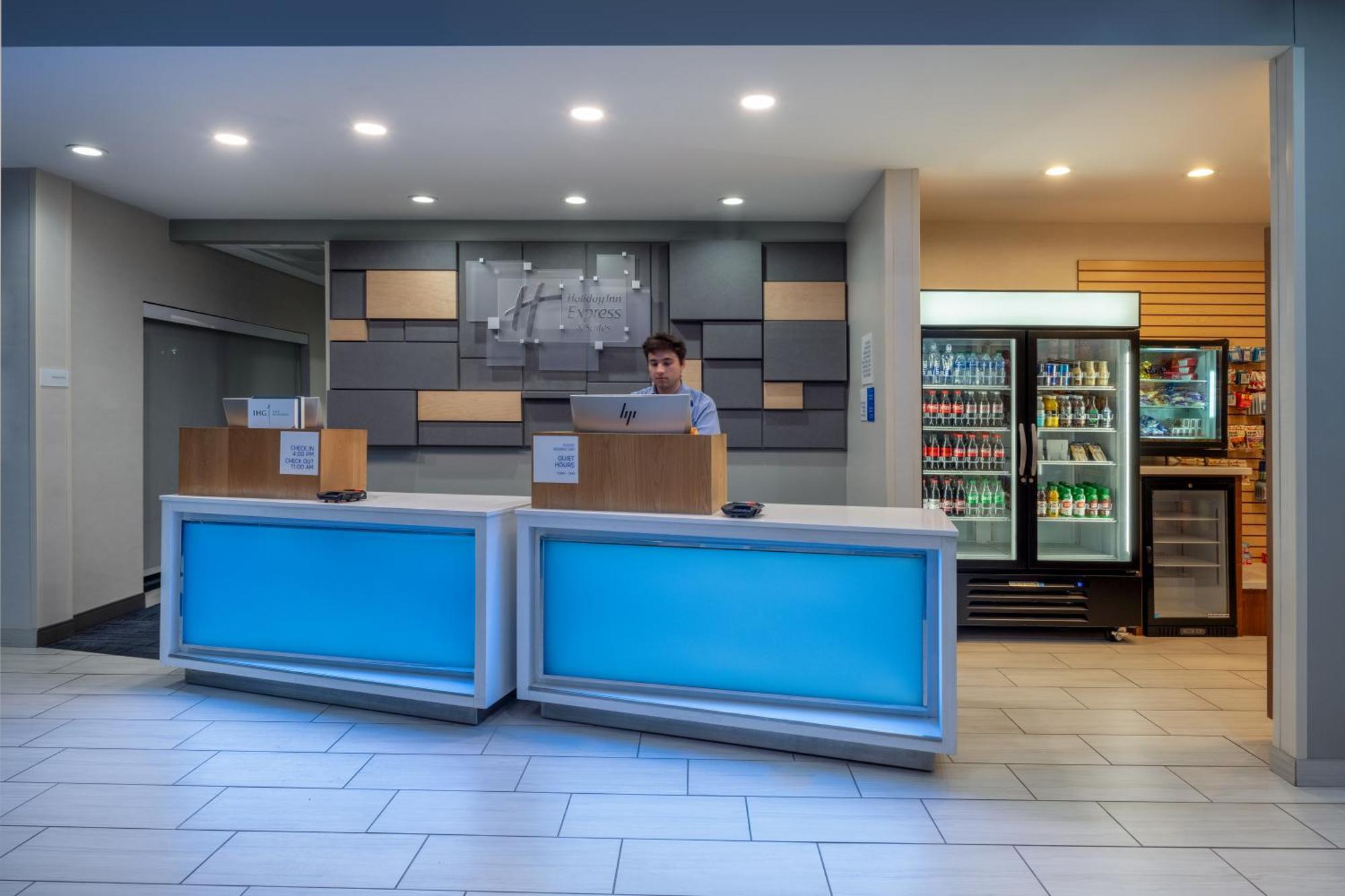 Holiday Inn Express & Suites - Gilbert - Mesa Gateway Airport Экстерьер фото
