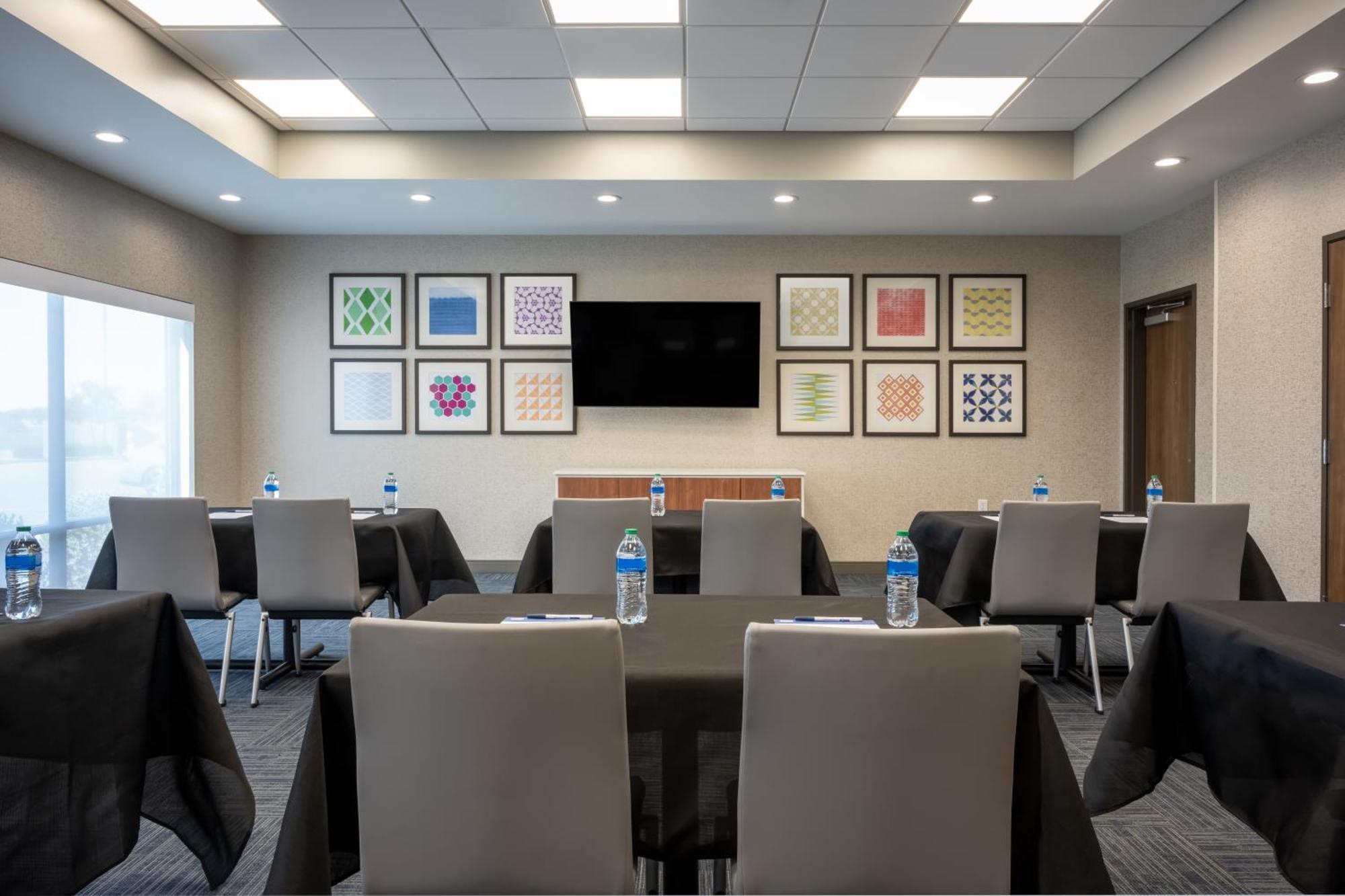 Holiday Inn Express & Suites - Gilbert - Mesa Gateway Airport Экстерьер фото